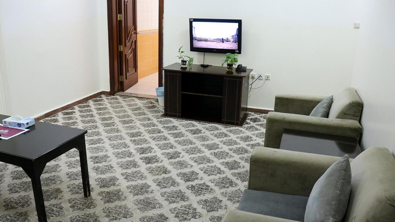 Al Farhan Hotel Suites Riyadh Eksteriør billede