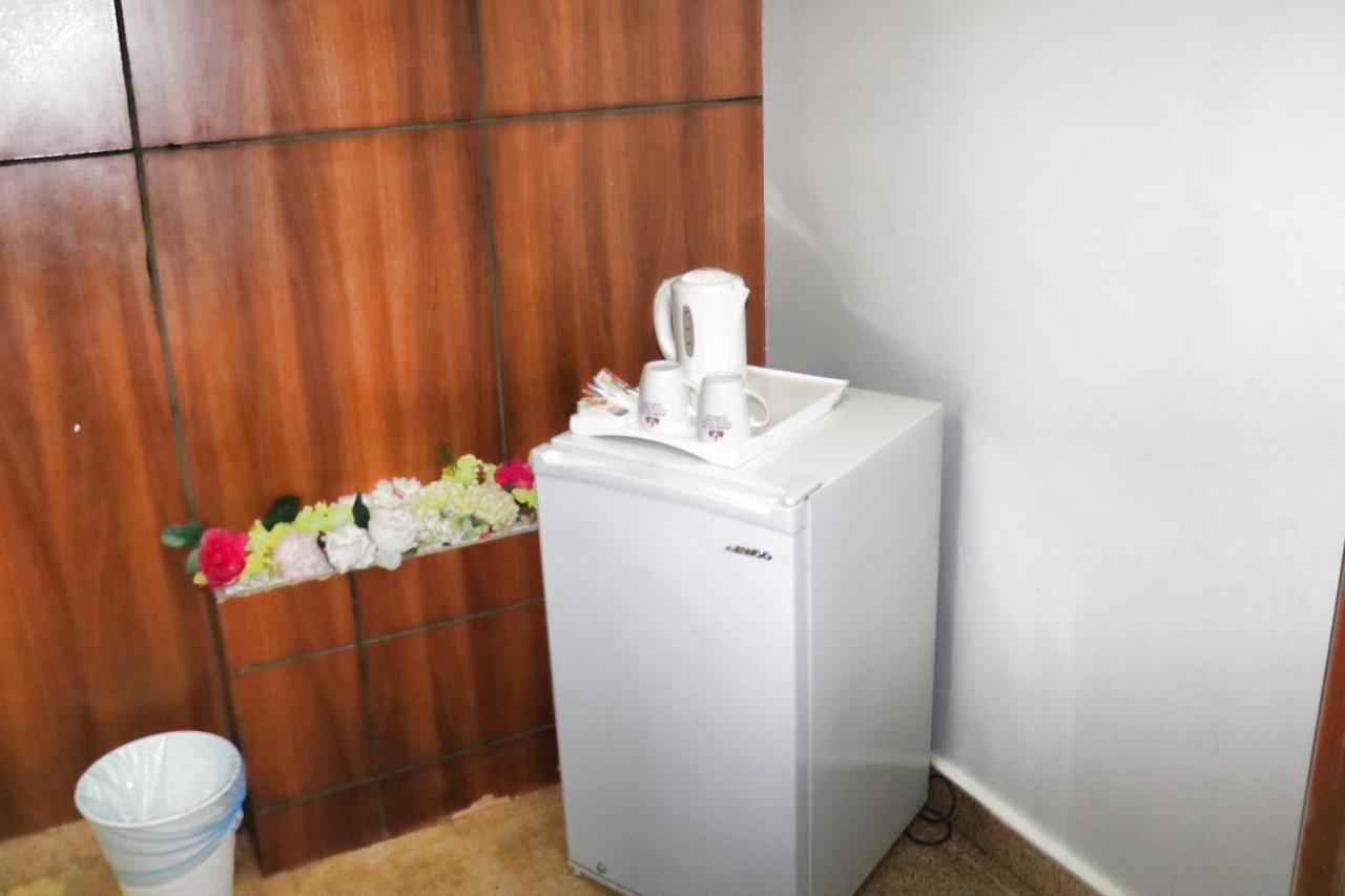 Al Farhan Hotel Suites Riyadh Eksteriør billede