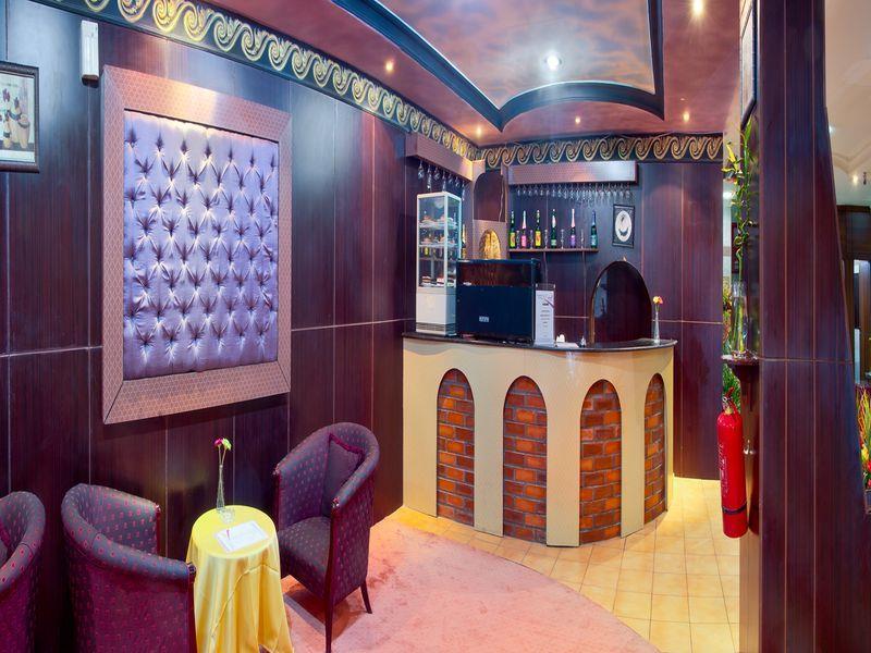 Al Farhan Hotel Suites Riyadh Eksteriør billede
